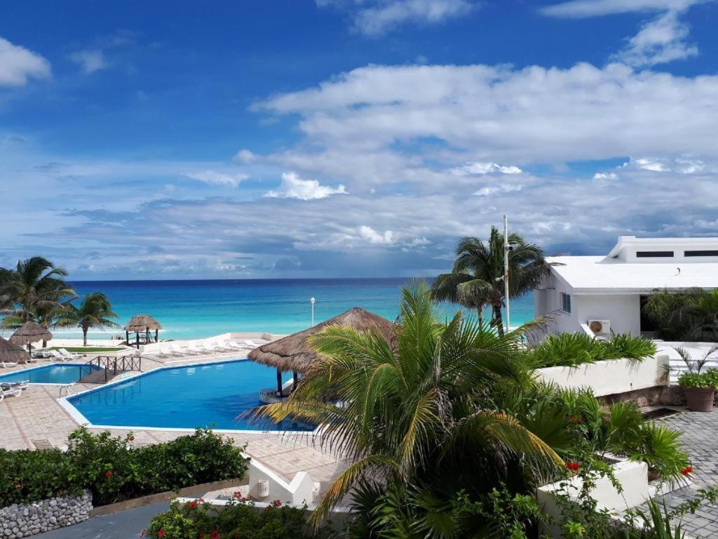 Departamentos Al Lado Del Mar En Zona Hotelera Cancún Exterior foto