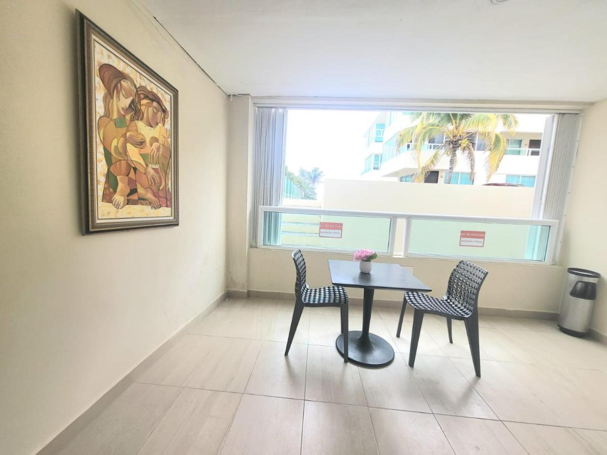 Departamentos Al Lado Del Mar En Zona Hotelera Cancún Exterior foto