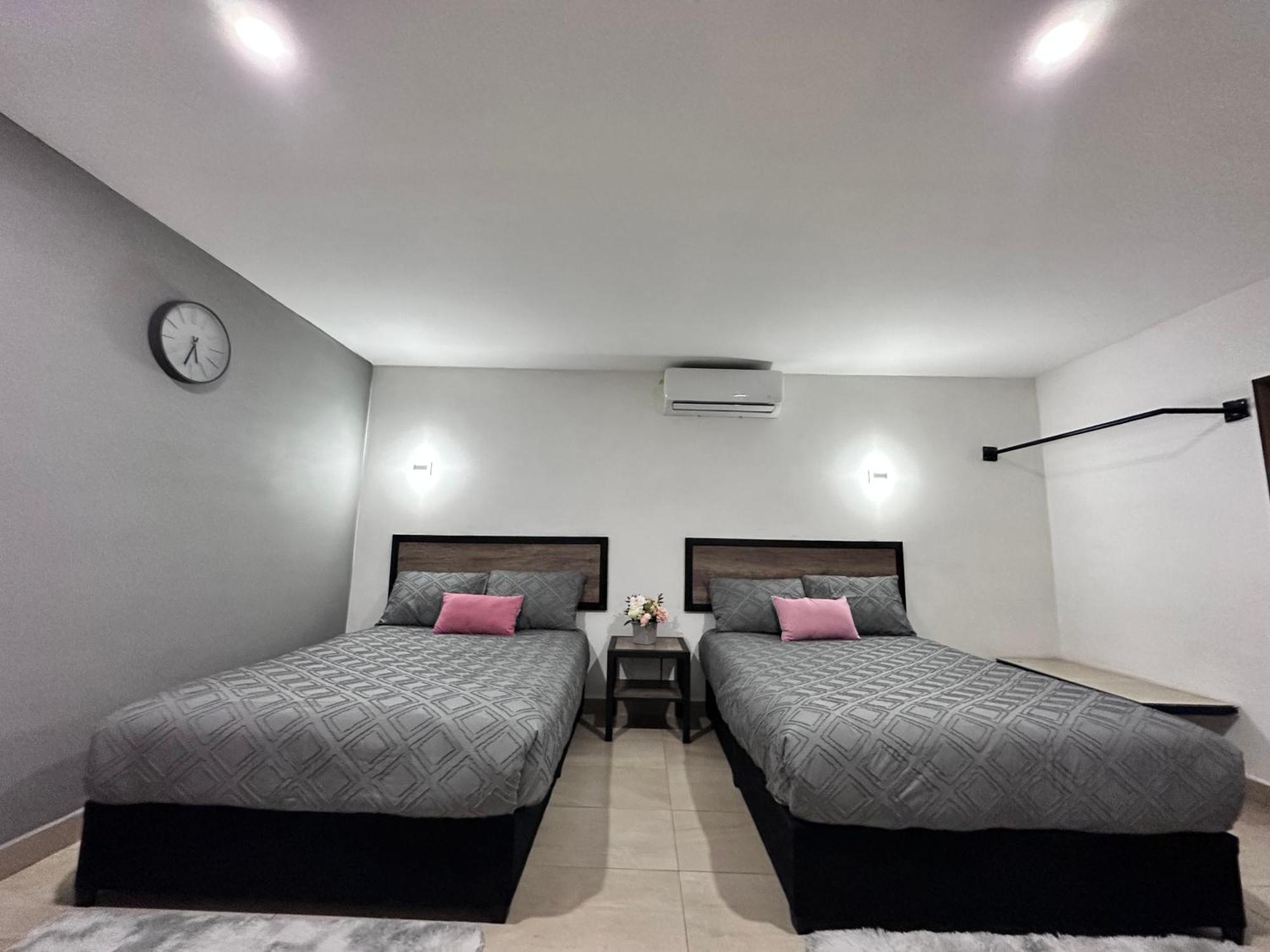 Departamentos Al Lado Del Mar En Zona Hotelera Cancún Exterior foto